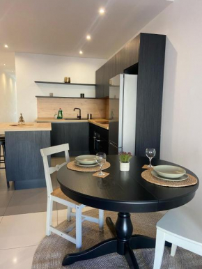 Sliema Apt with SIDE SEAVIEWS